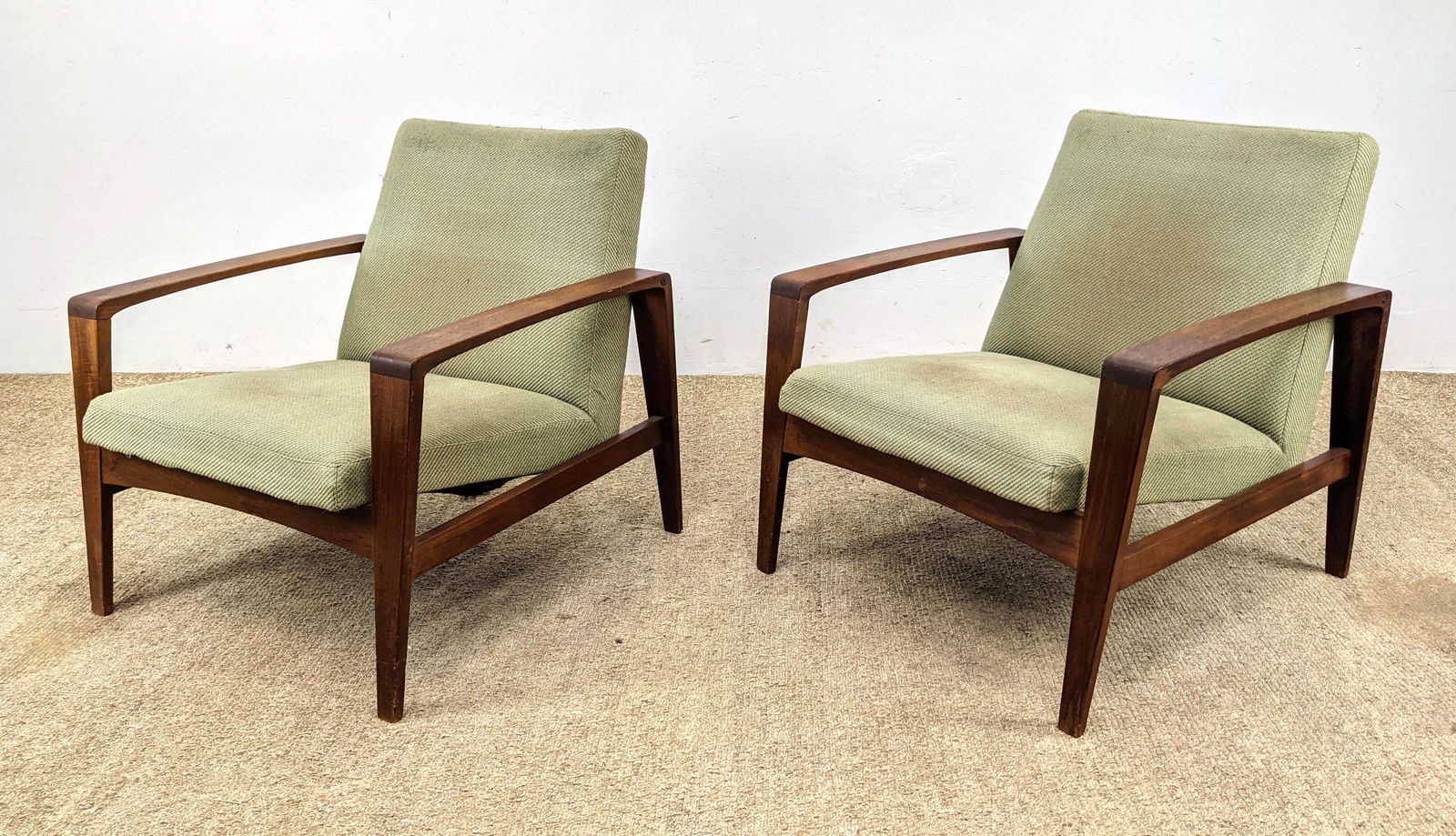 Pr Danish Modern Teak Lounge Chairs. RAYMOR. Elegant op: Pr Danish Modern Teak Lounge Chairs. RAYMOR. Elegant open arms with wide frames. Metal tag. -- Dimensions: H: 27 inches: W: 27 inches: D: 30 inches ---