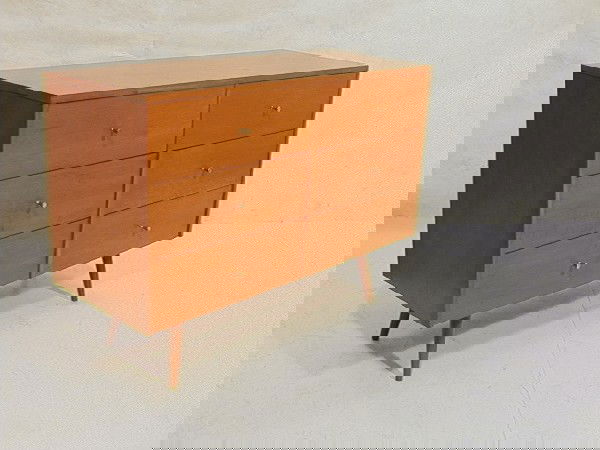 Paul McCobb Planner Group Dresser Chest. 6 Drawe: Paul McCobb Planner Group Dresser Chest. 6 Drawers on Tapered Legs. Dimensions: H: 33.25 inches: W: 48 inches: D: 18 inches Condition (General): Pitting to knobs. Light wear to finish.Please contact u