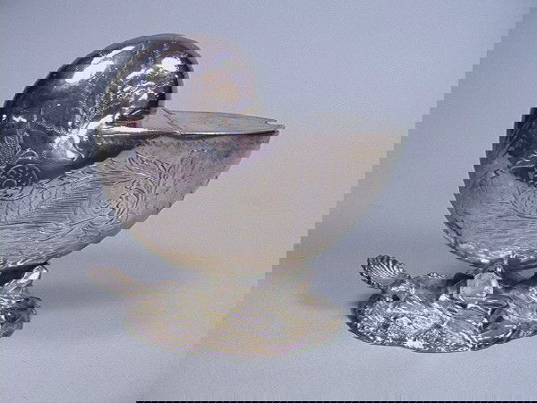 Victorian Silver Plate Spoon Warmer. Nice Shell F: Victorian Silver Plate Spoon Warmer. Nice Shell Form example with engraved Fish Dolphin Design. Unmarked. (Silver weights are for weighable silver only. We did not count handles or weighted pieces in