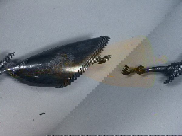 Antique ENGLISH STERLING Corkscrew Urn Top Opens: Antique ENGLISH STERLING Corkscrew Urn Top Opens. Touch Marks. Marked T.P., E.R., J.P. (Silver weights are for weighable silver only. We did not count handles or weighted pieces in our weight measurem