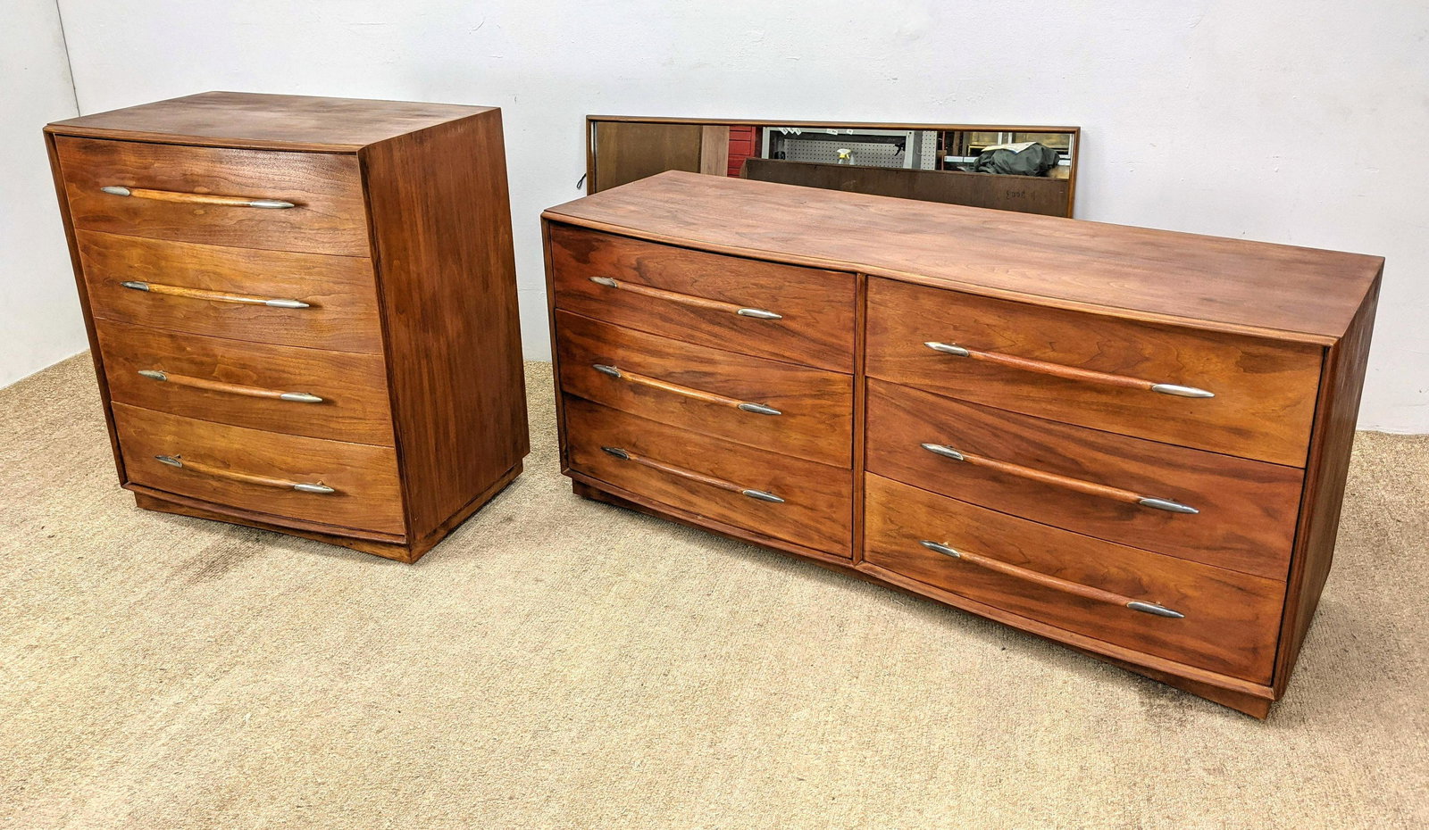 3pcs ROBSJOHN GIBBINGS for Widdicomb Bedroom Set.  Tall (1 of 15)