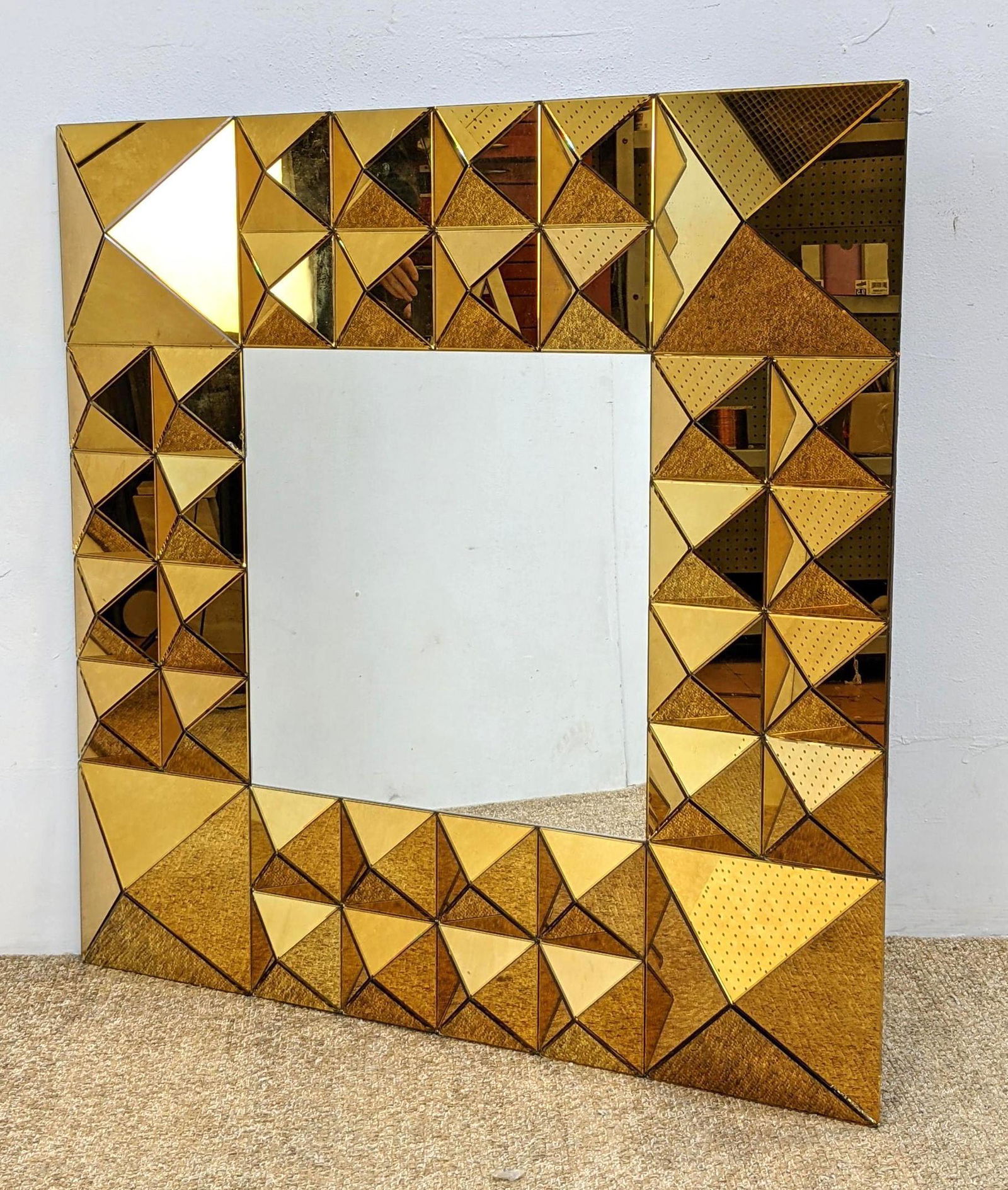 Faceted Decorator mirror with Amber frame. (1 of 9)