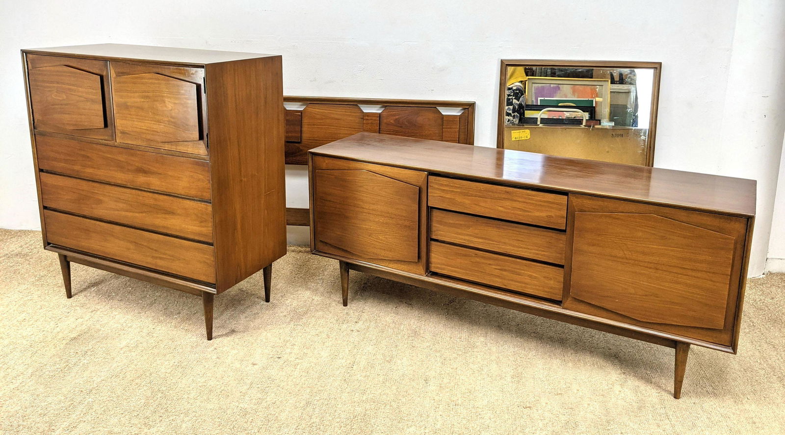 4pc R-WAY Modernist Walnut Bedroom Set. High & Low Dres (1 of 17)