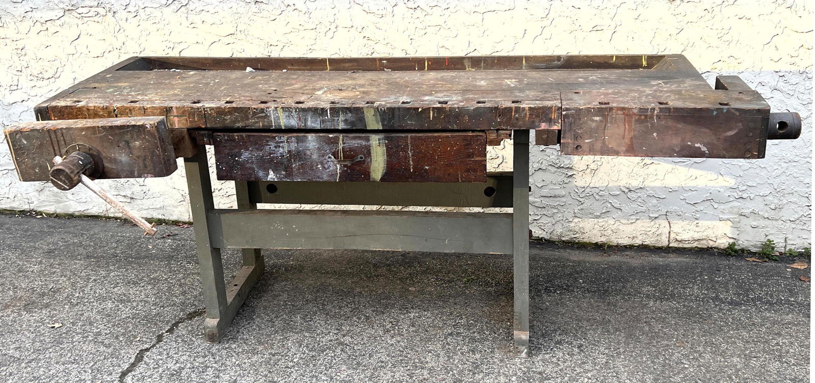 Wood workers Work Bench. (1 of 15)