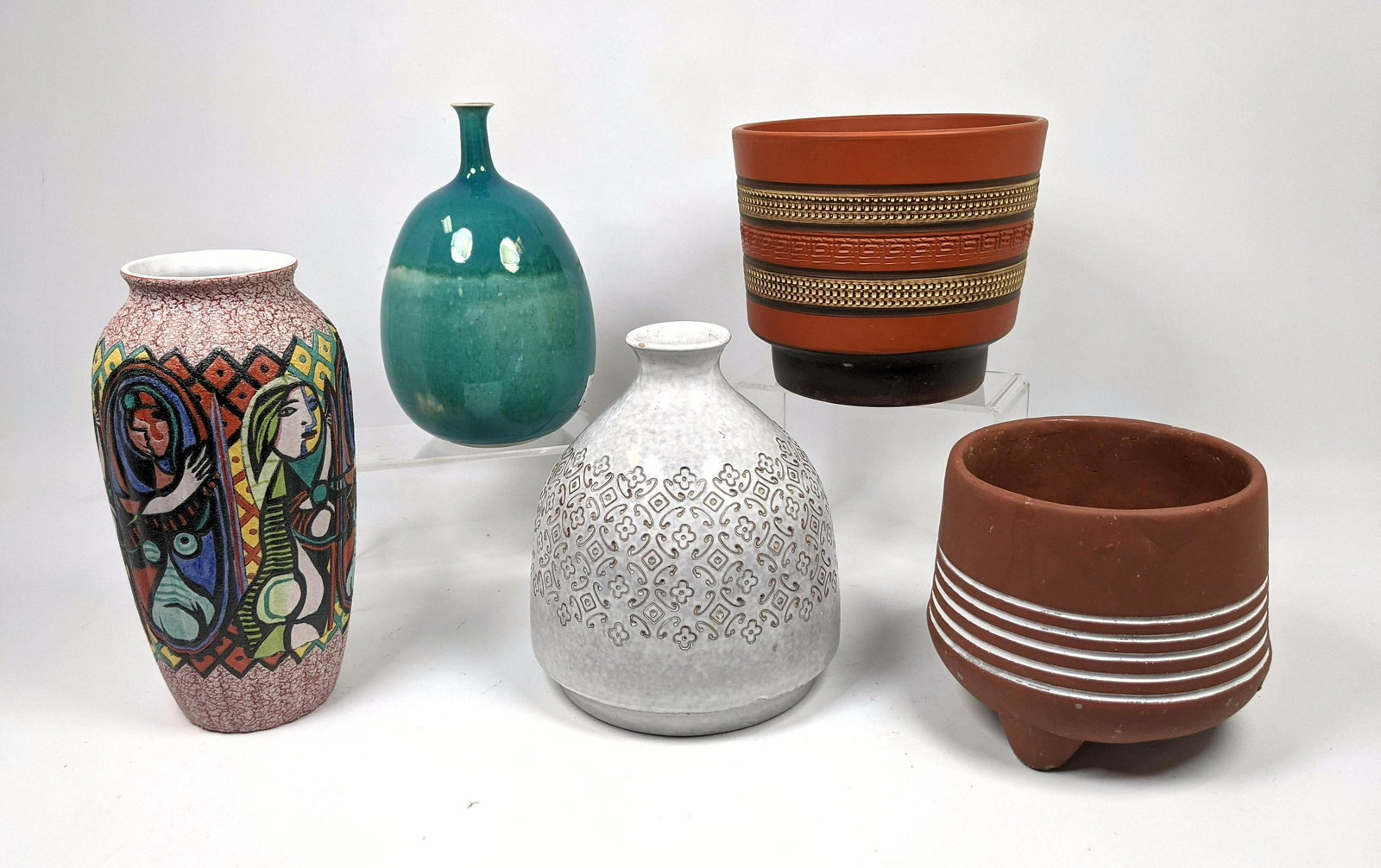 5pc 20th c Modern Pottery Vases Planters. RAYMOR Italy: 5pc 20th c Modern Pottery Vases Planters. RAYMOR Italy White Glazed Vase. German planter, etc -- Dimensions: H: 12 inches: W: 6 inches: D: 6 inches ---