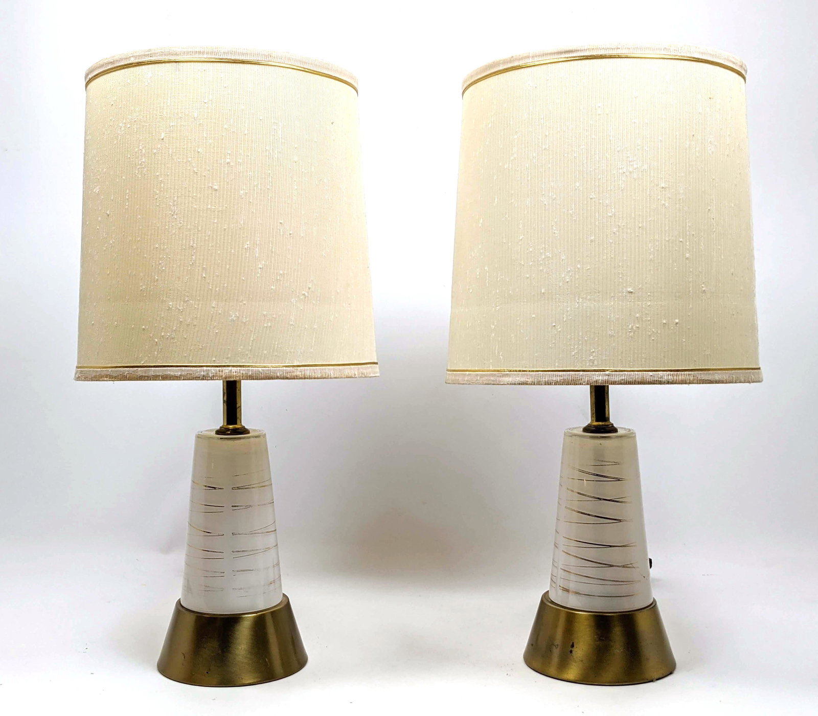 Pr Mid Century Glass Table Lamps. 50s kitsch. (1 of 9)