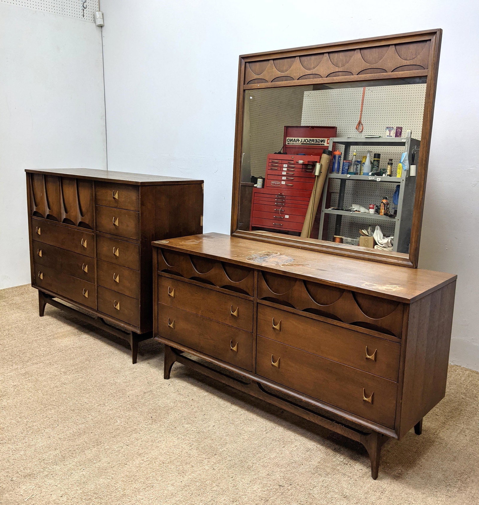 3pc BRASILIA by BROYHILL Bedroom Set. High, Low Chests (1 of 15)