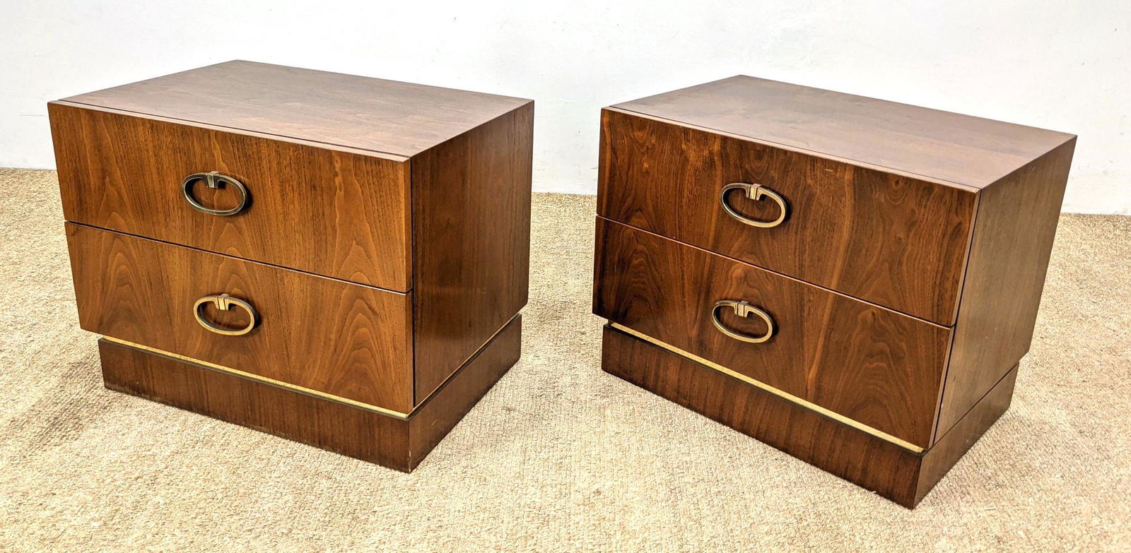 Pr FOUNDERS Two Drawer Cabinets Night Stands. American (1 of 15)