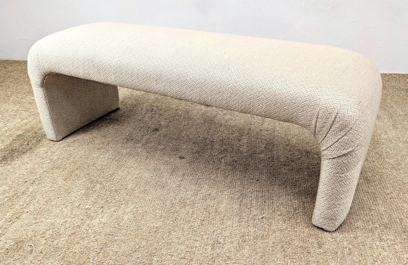 Fully Upholstered Modernist Bench Seating. (1 of 10)