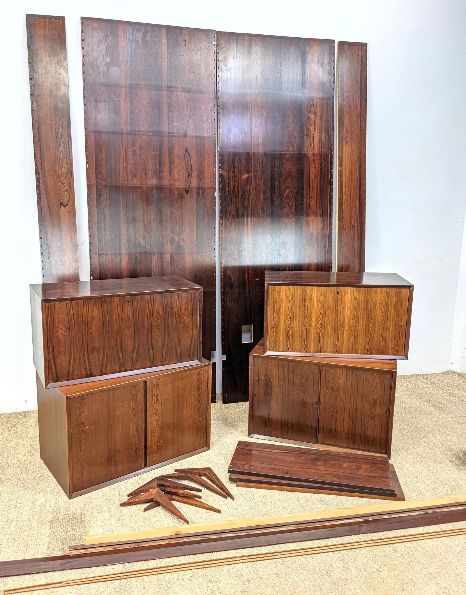 POUL CADOVIUS Cado Wall Unit Shelf and Cabinets.  Rosew (1 of 20)