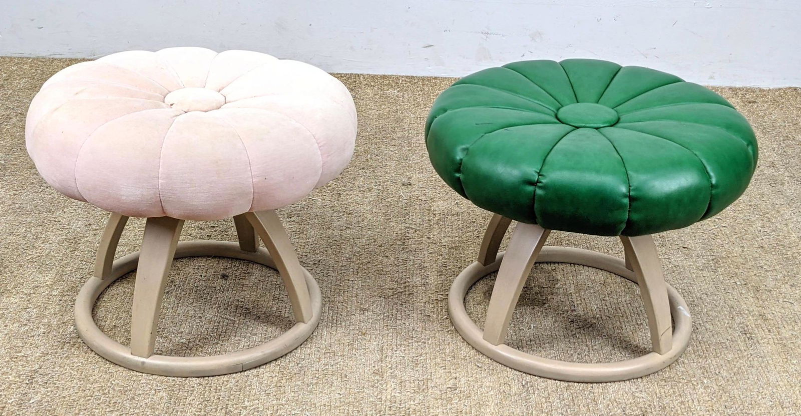 2pcs Heywood Wakefield Pouf Ottoman Stools. Cream finis (1 of 12)