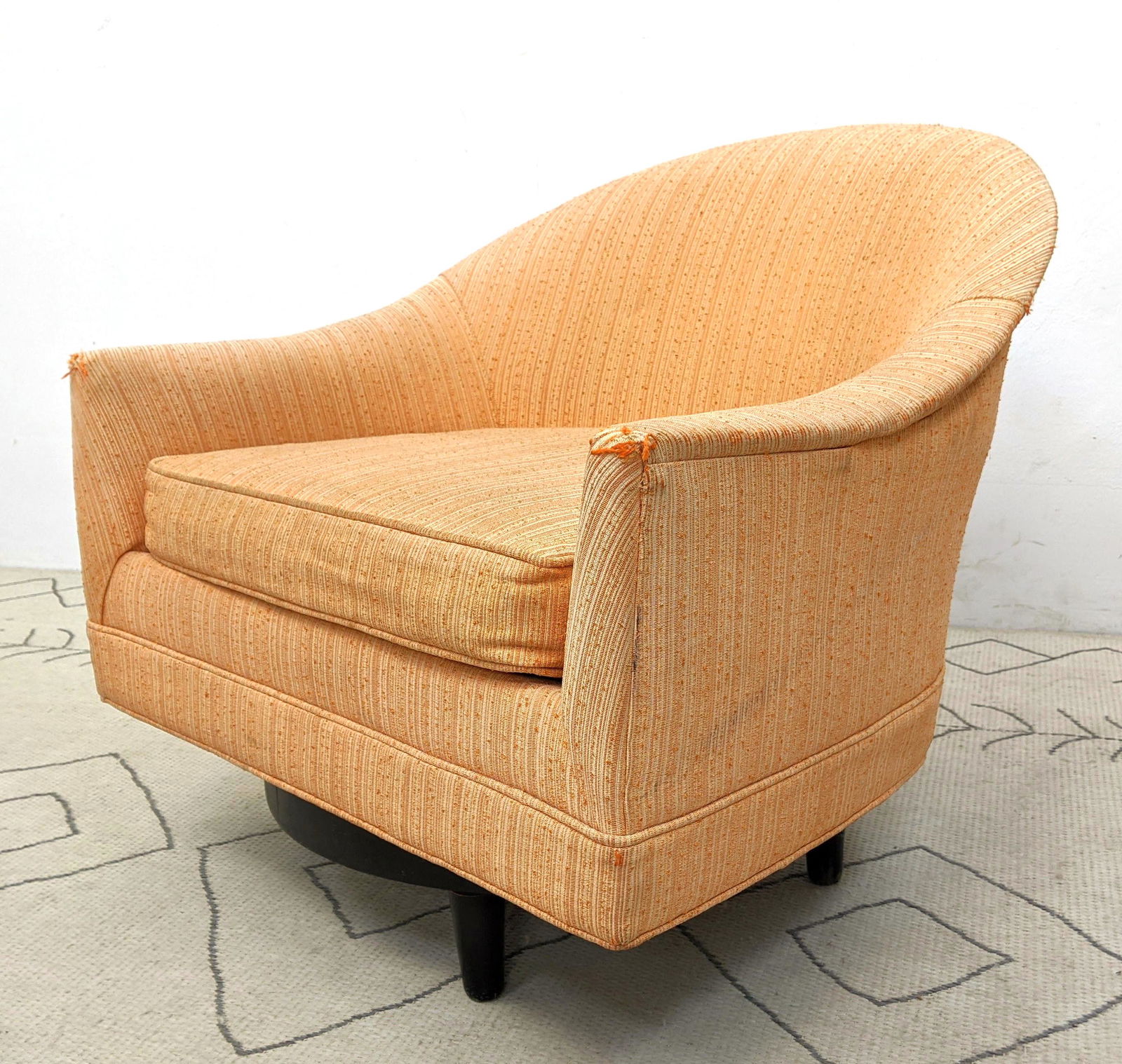 SELIG Swoop Back Lounge Chair with Unusual Base.: SELIG Swoop Back Lounge Chair with Unusual Base. -- Dimensions: H: 28 inches: W: 29 inches: D: 30 inches ---