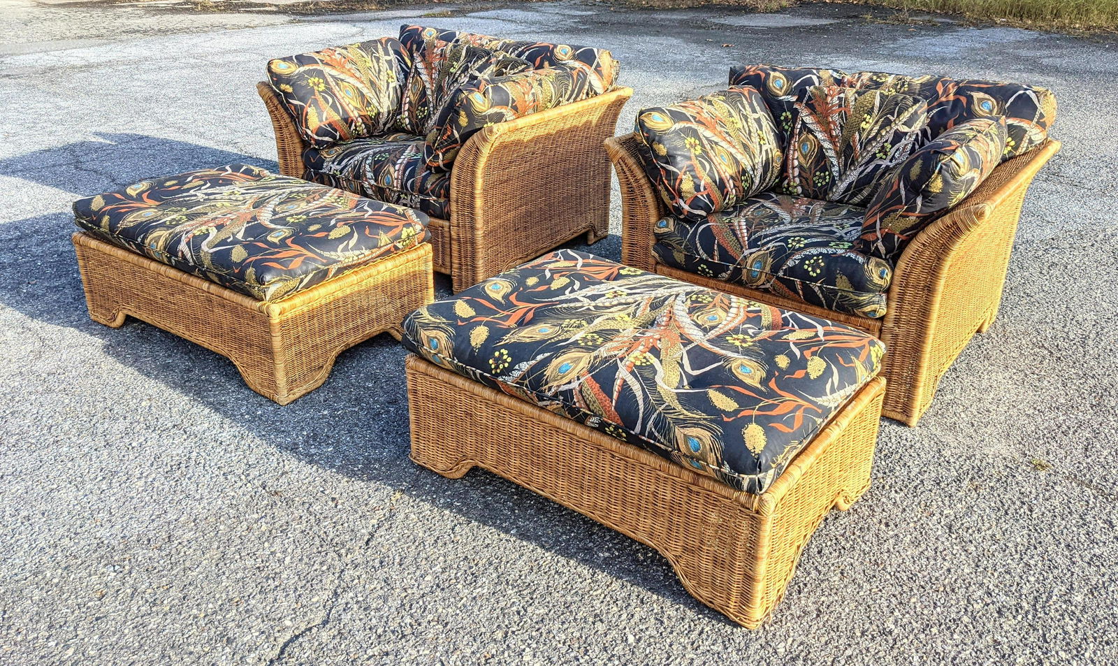 4pc Woven Wicker Lounge Chairs and Ottomans Stools. Tro (1 of 16)