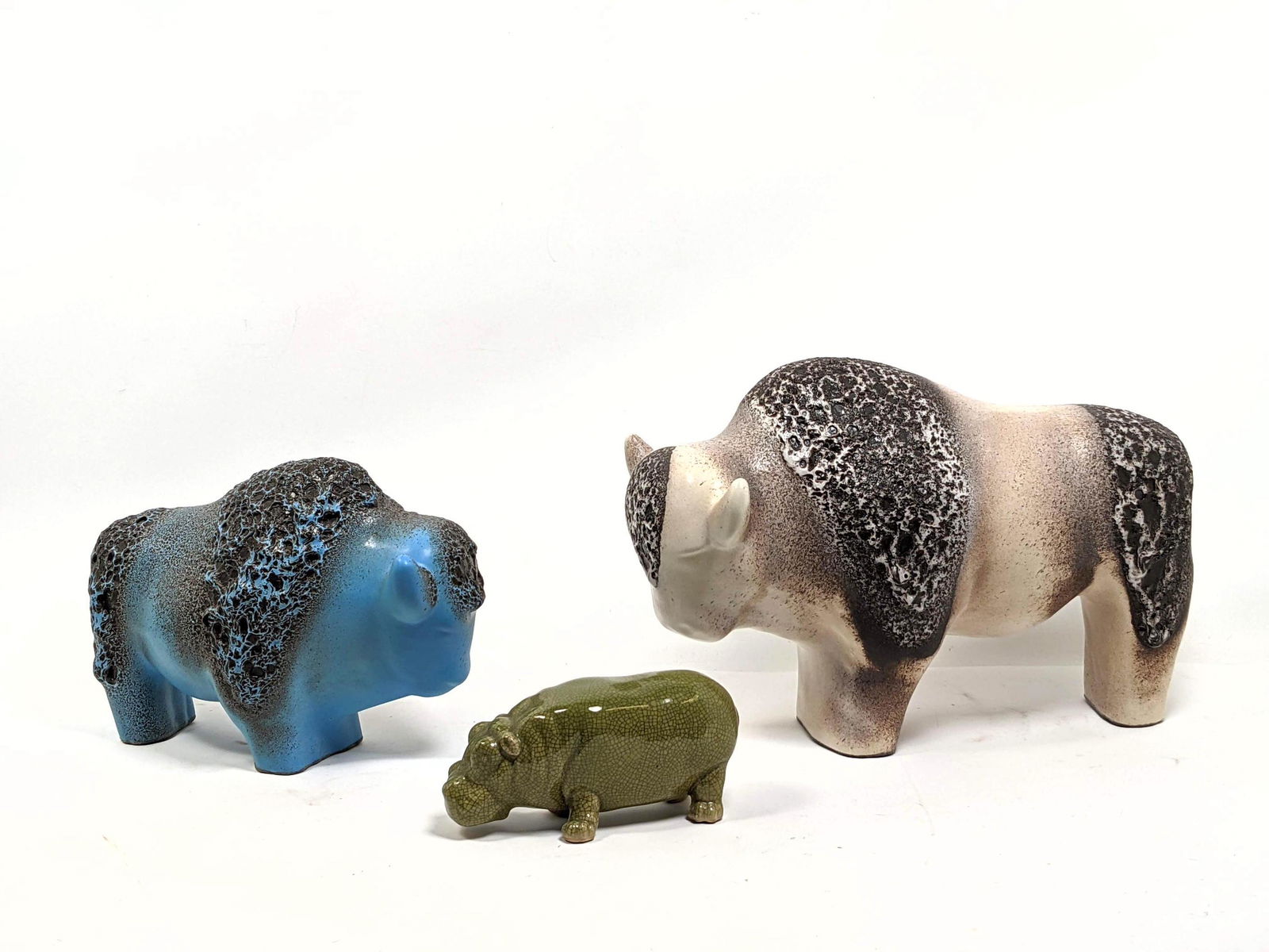 3pcs Pottery Animal Sculptures. 2 Bulls and a Hippo. (1 of 13)