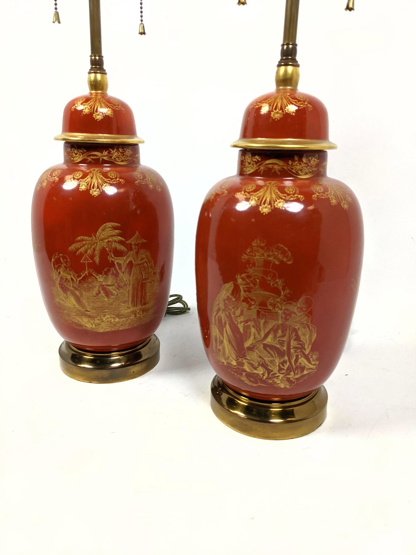 Pr Ginger Jar style Porcelain Table Lamps. Burgundy col (1 of 11)
