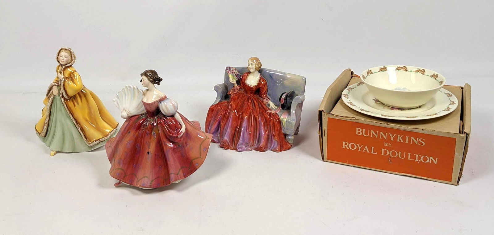 Royal Doulton Figurines and Bunnykins. RACHEL, FIRST WA (1 of 19)