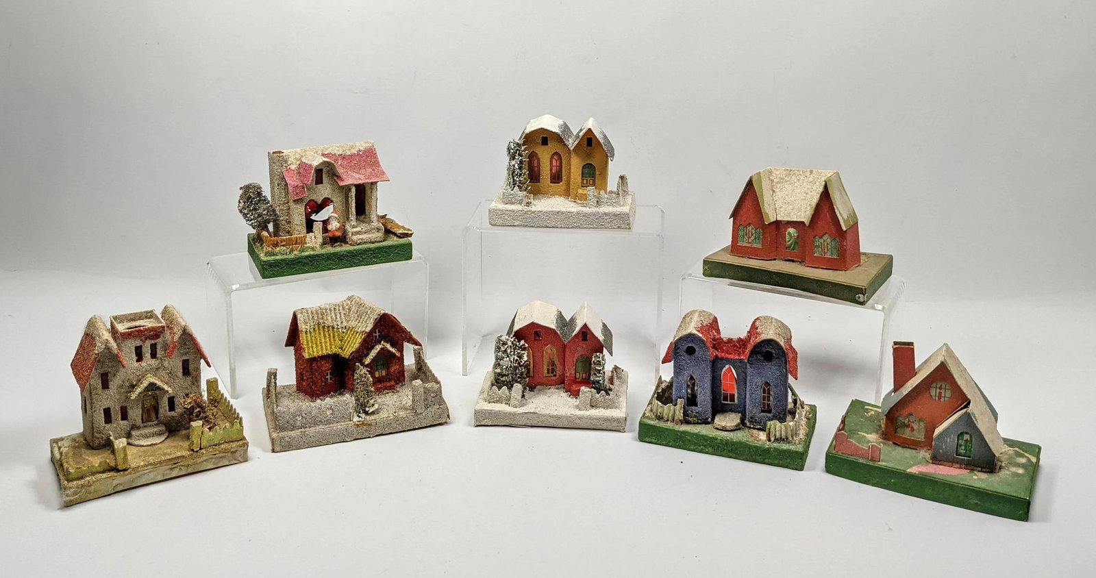 vintage Model Trains Paper Houses. (1 of 13)