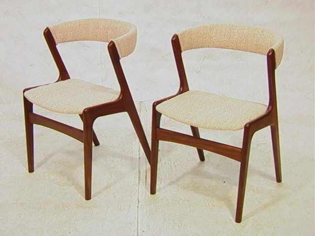 Two Danish Modern Teak Side Chairs. Bowed back T: Two Danish Modern Teak Side Chairs. Bowed back Teak Frame. 2 PCS.-- Dimensions: H: 29.5 inches: W: 19.25 inches: D: 20 inches --- Condition (General): Very Good Condition. Please contact us with speci