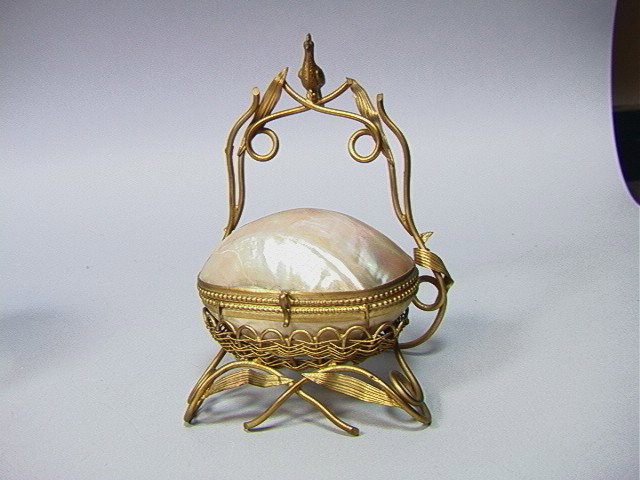 Victorian Brass bound Shell Box. Nacre and Dore.: Victorian Brass bound Shell Box. Nacre and Dore.-- Dimensions: H: 6.25 inches: W: 4.5 inches: L: 5.5 inches --- Condition (General): Very Good Condition. Please contact us with specific questions abou