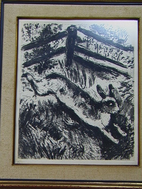 MARC CHAGALL etching HARE and FROG. Signed in pl: MARC CHAGALL etching HARE and FROG. Signed in plate.-- Dimensions: H: 11.5 inches: W: 9.25 inches --- Condition (General): Good condition. Please contact us with specific questions about condition, no