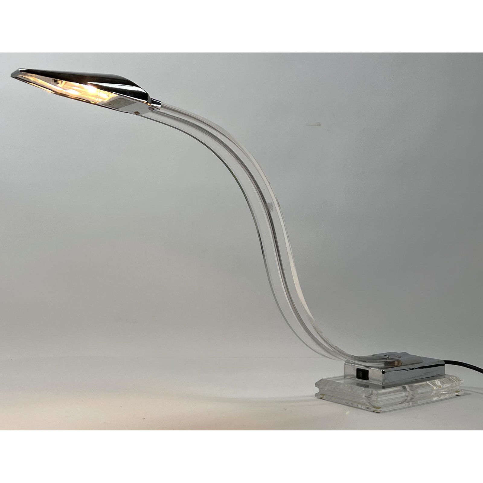 Lucite and Chrome Cobra Form Table Desk Lamp. Modernist (1 of 9)