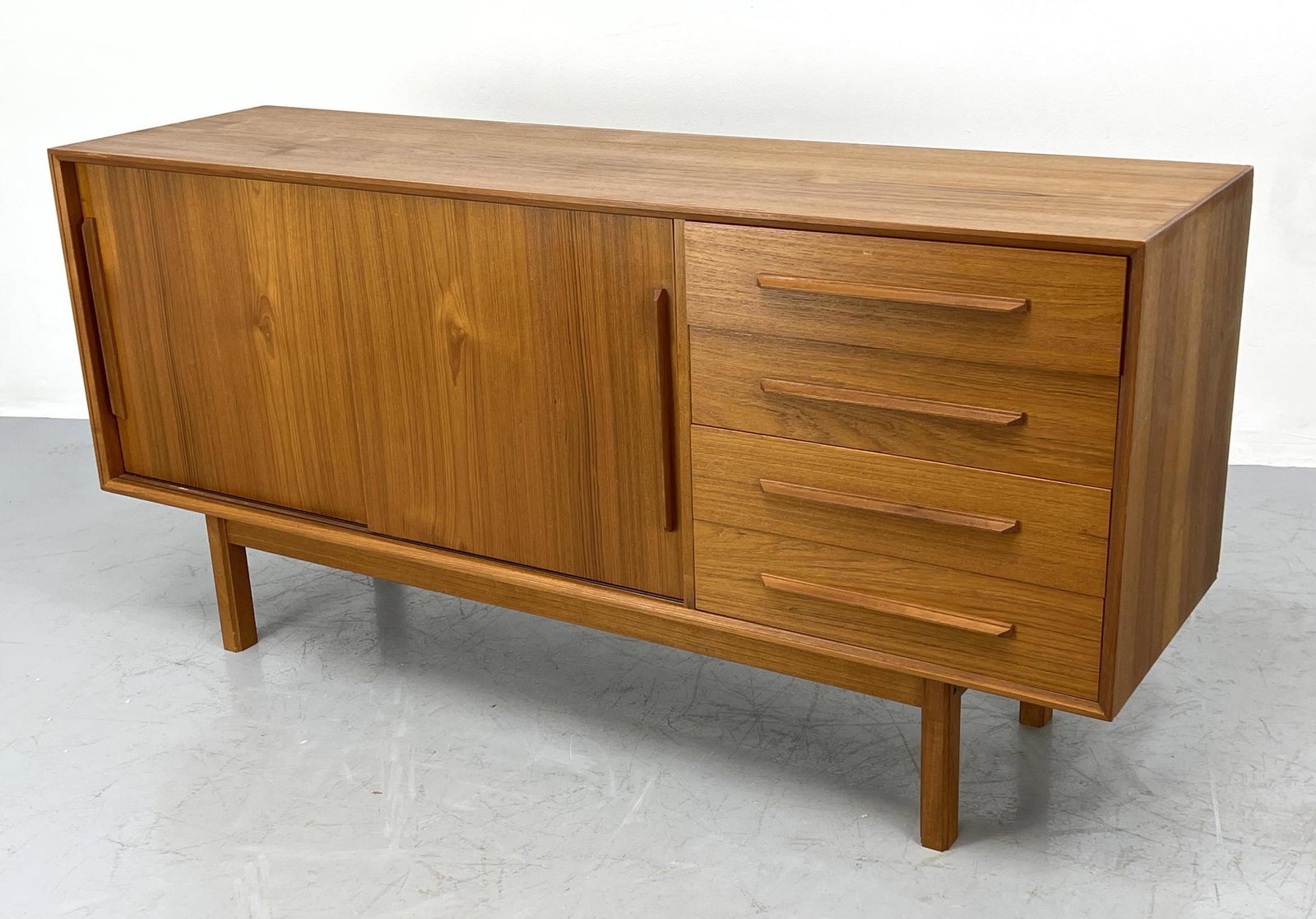 Danish Modern Teak Credenza Sideboard. Tambour Doors. R (1 of 14)