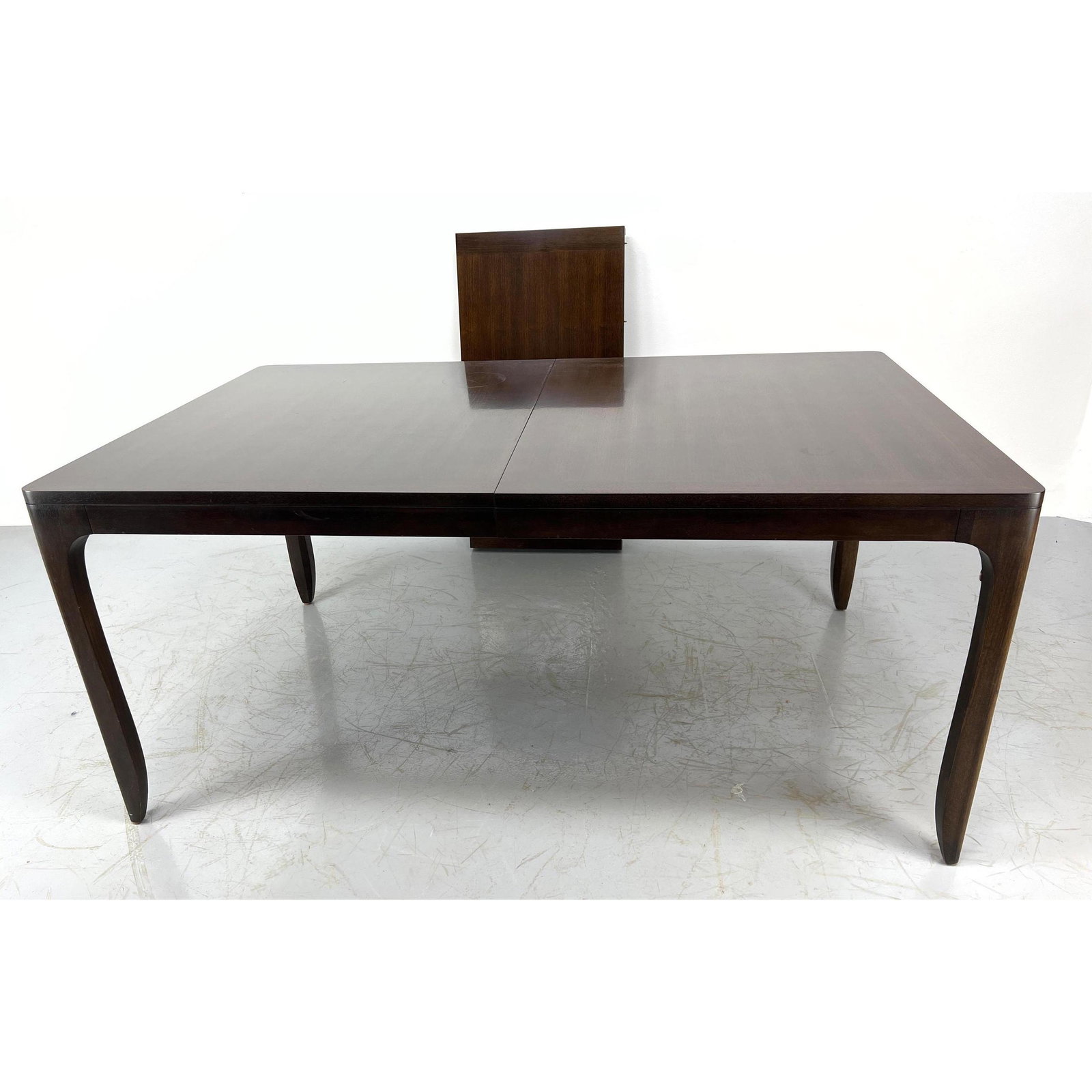 Large HENREDON Dining Table with 1 Leaf. (1 of 13)
