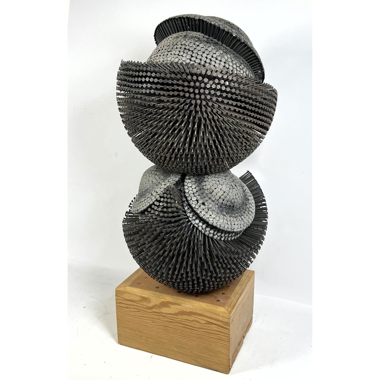 Modernist Nail Art Abstract Sculpture. Brutalist. Wood (1 of 12)