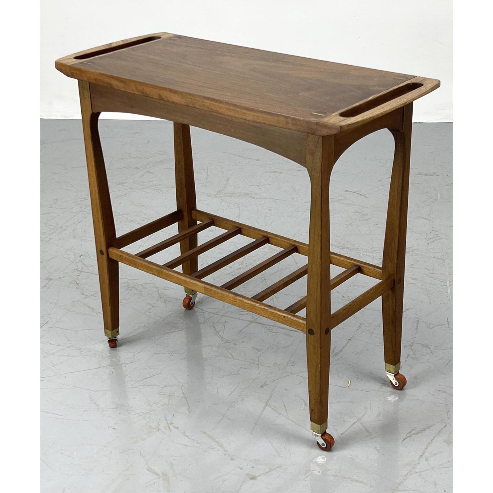 Small LANE Bar Cart Serving Trolley Table. (1 of 10)
