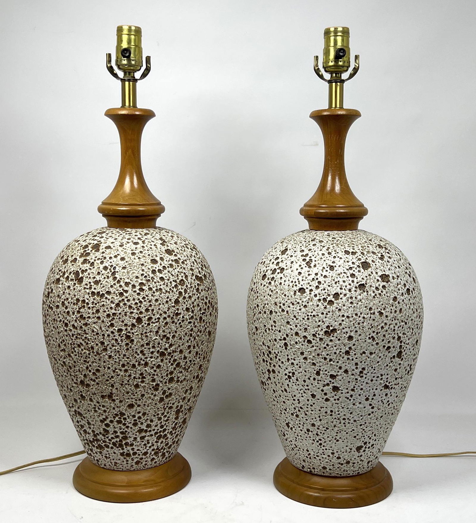 Pr Volcanic Glaze Pottery Table Lamps. Modernist Cerami (1 of 11)