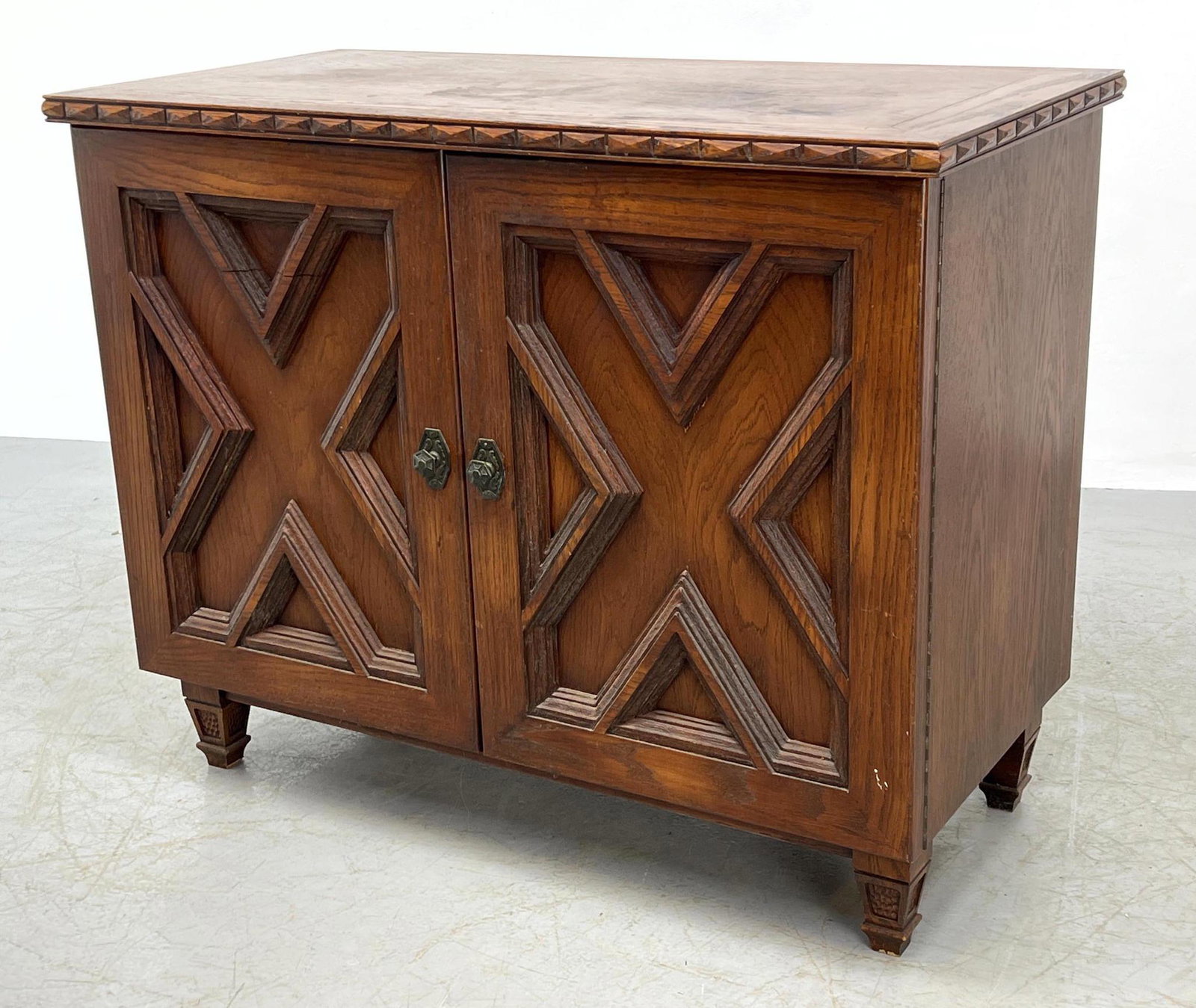 ROM WEBER flip top bar label in drawer (1 of 13)