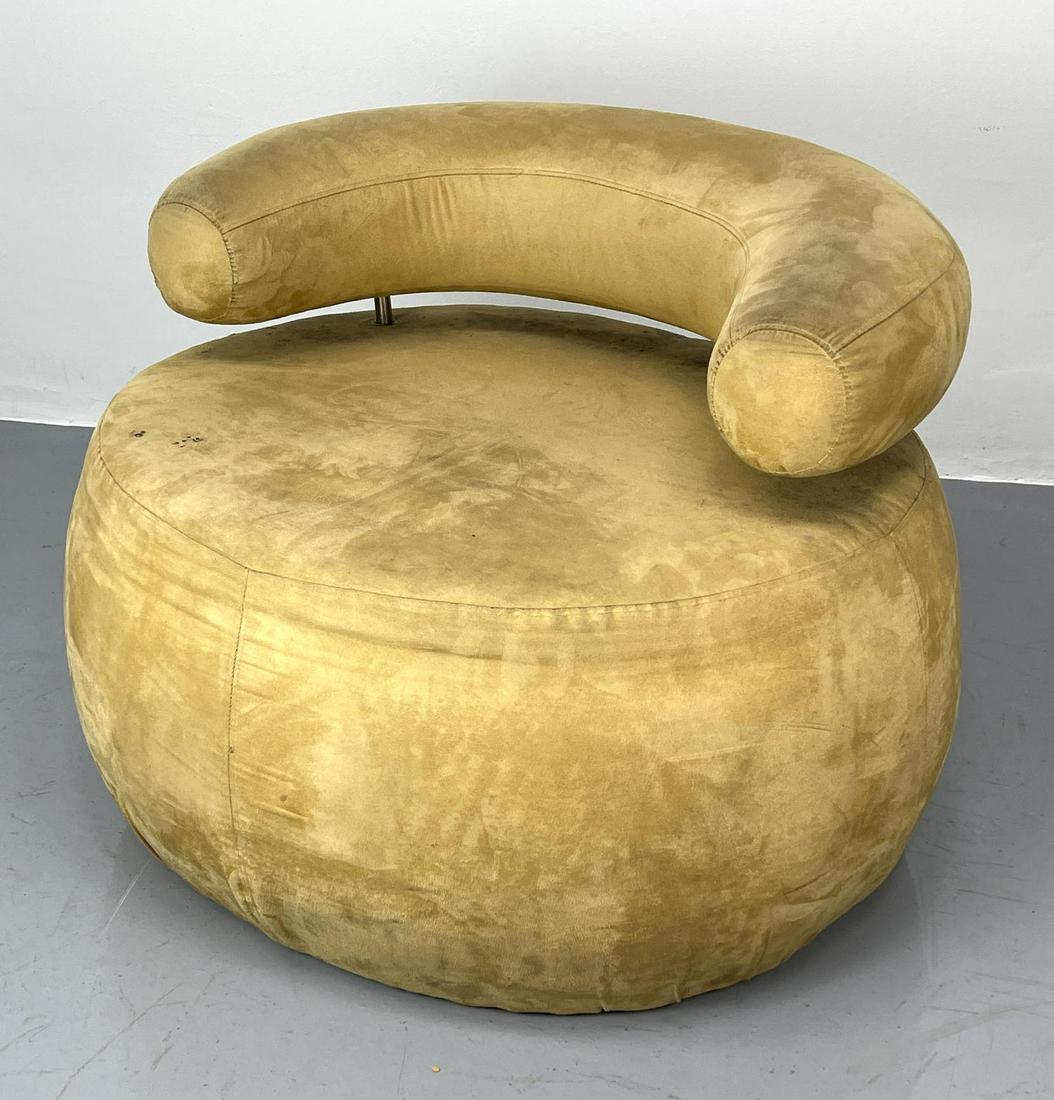 Roche Bobois style Pouf Lounge Chair. (1 of 10)