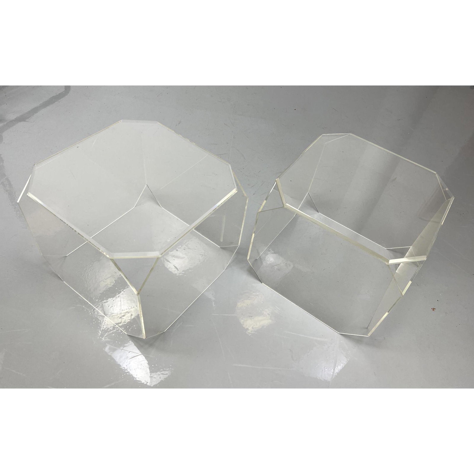 Pr Lucite Side Tables Display Pedestals. (1 of 7)