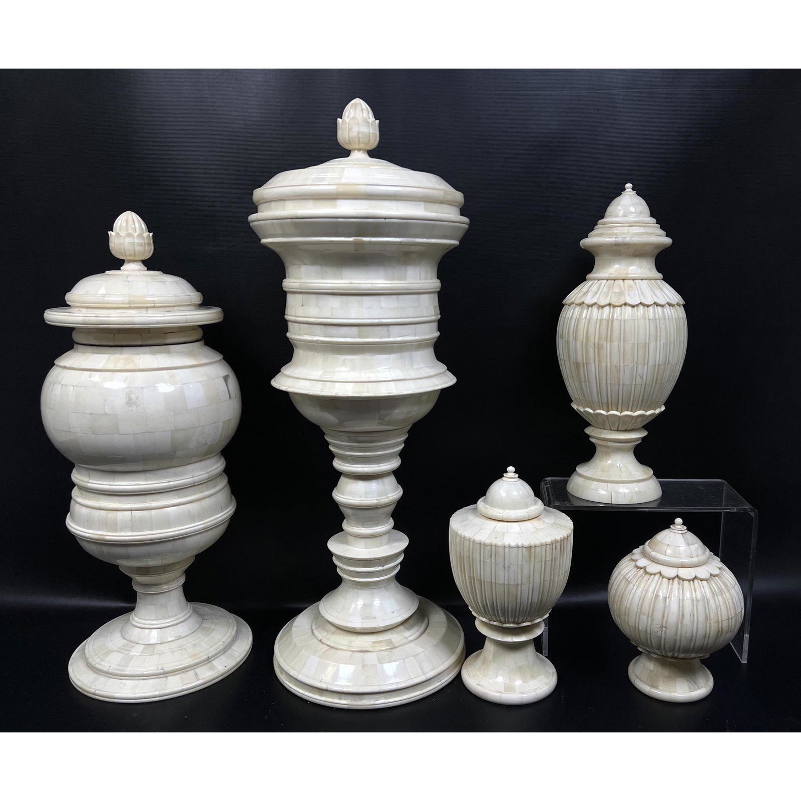 5pc Decorative Table Accessories. TOZIA Bone covered ve: 5pc Decorative Table Accessories. TOZIA Bone covered vessel vases. Dimensions: H: 22 inches: W: 8 inches: D: 8 inches ---