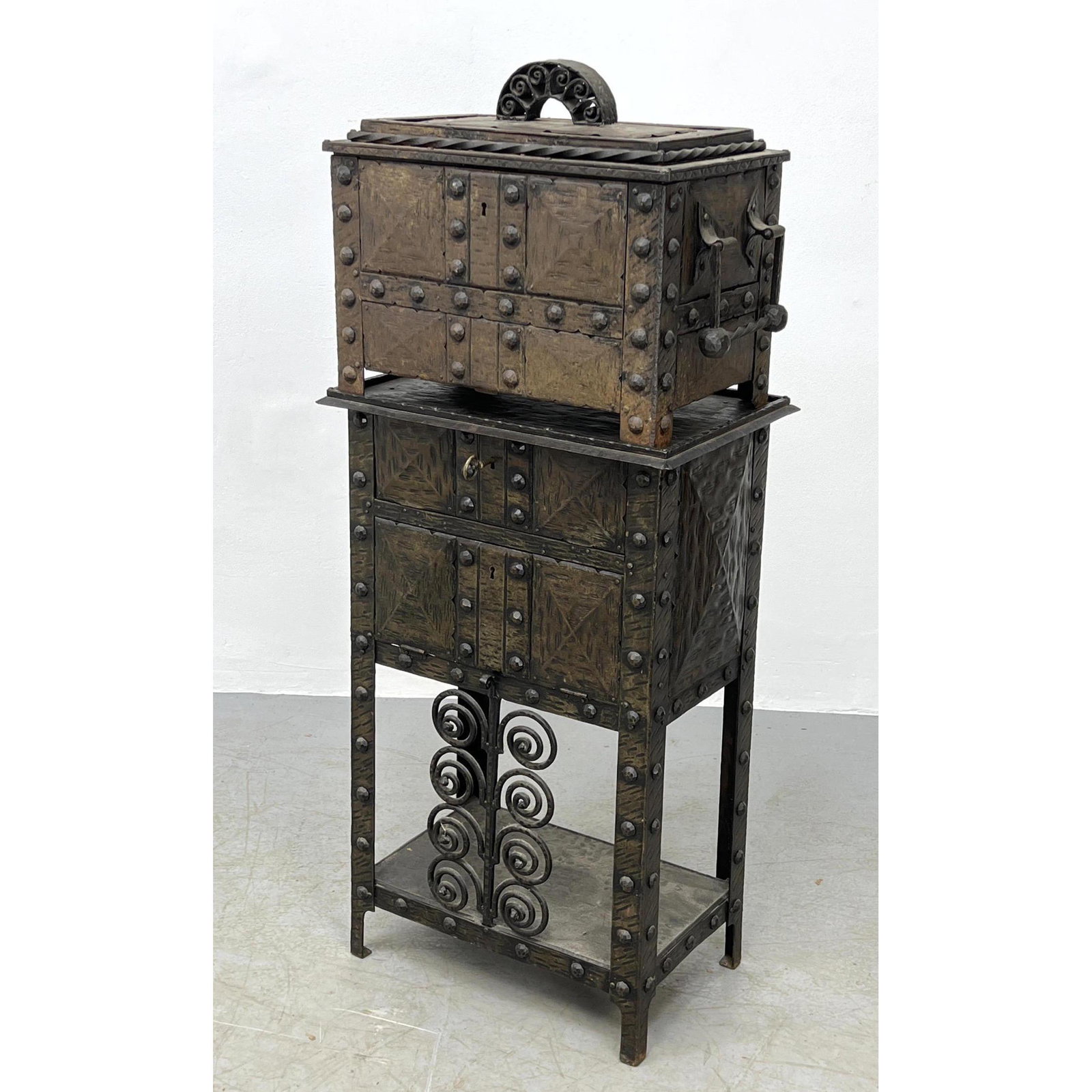 Arts and Craft Hammered Iron Bar Cabinet on Stand. (1 of 14)
