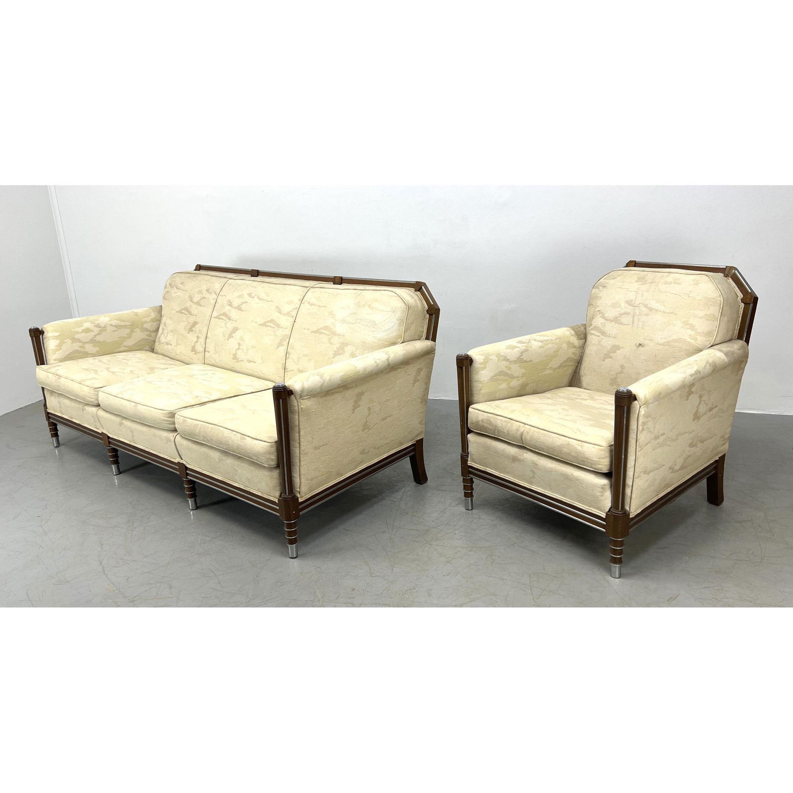 Vintage Art Deco Sofa and Lounge Chair. Chrome]e stripp (1 of 17)