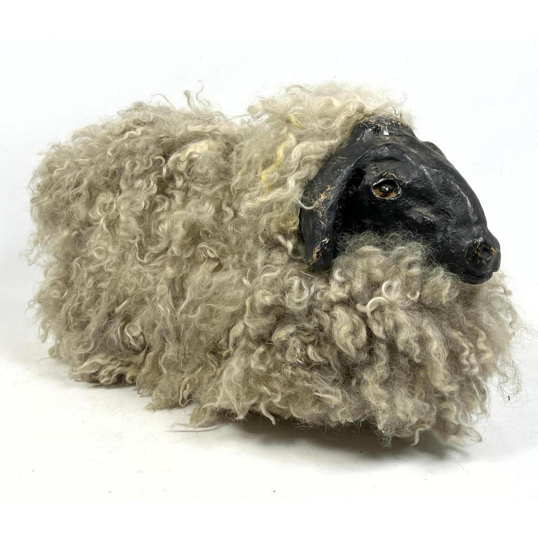 Real Wool Sheep ottoman Stool. (1 of 10)