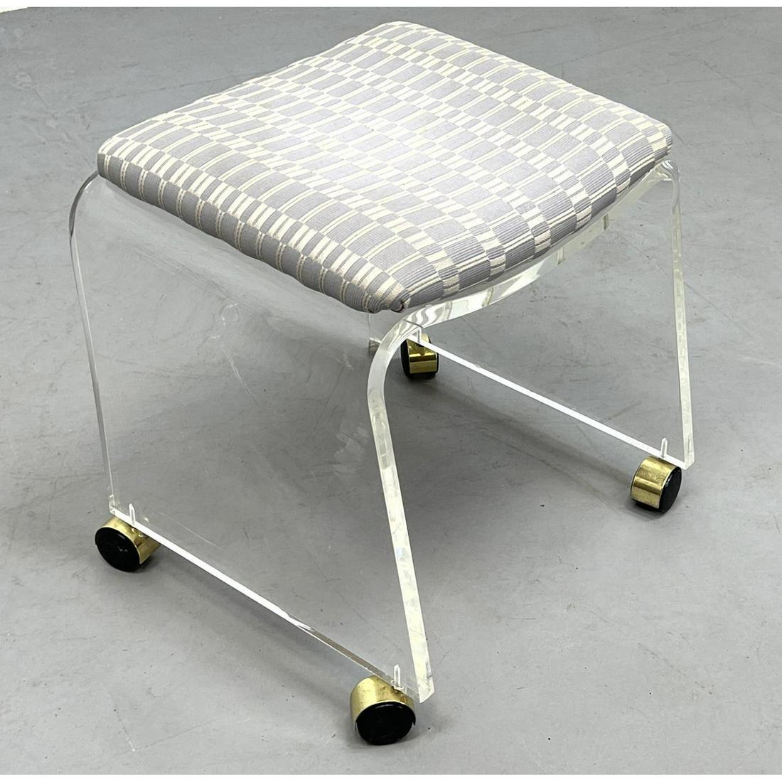 HILL MANUFACTURING Lucite Vanity Stool Bench. (1 of 7)