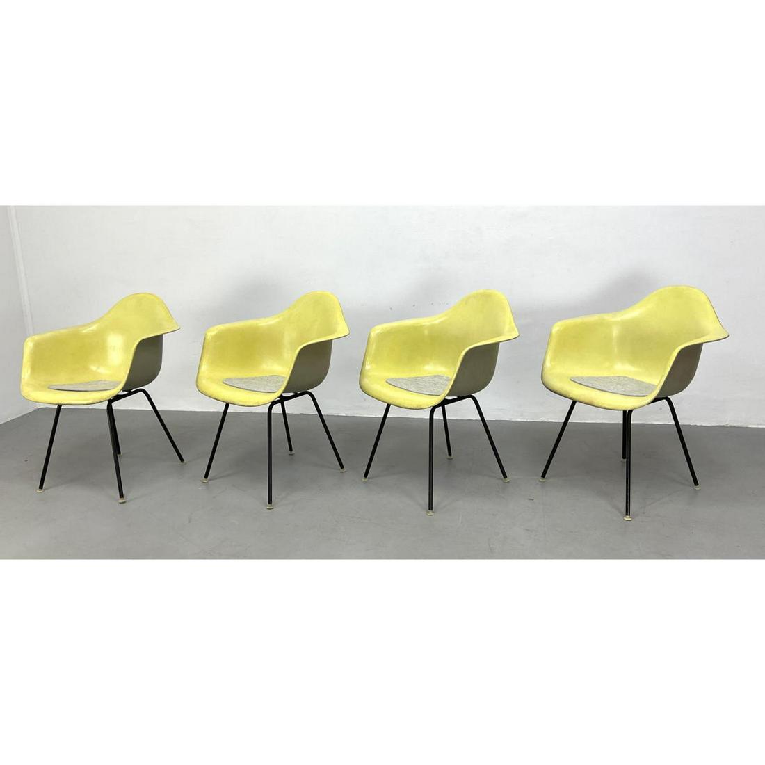 Set 4 CHARLES EAMES Fiberglass Shell Lounge Chairs. Yel (1 of 14)
