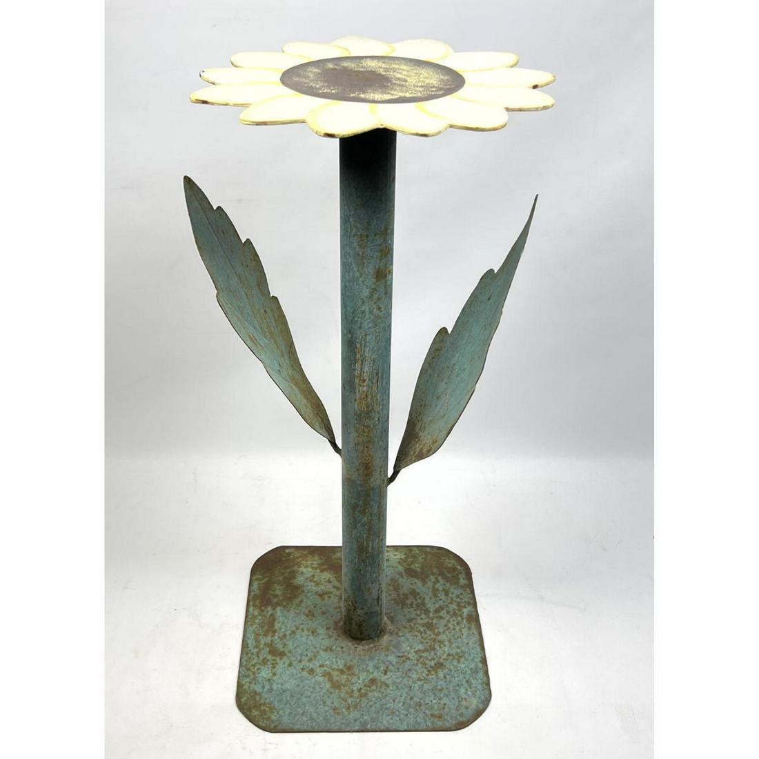 Painted steel Daisy side table/plant stand.  Garden Tab (1 of 13)