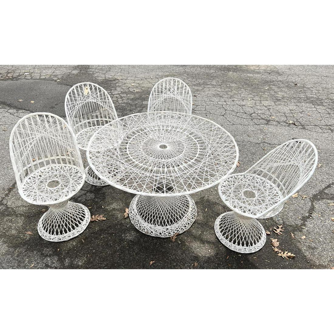 5pc Mid Century Modern Patio Dining set. Woven design. (1 of 5)