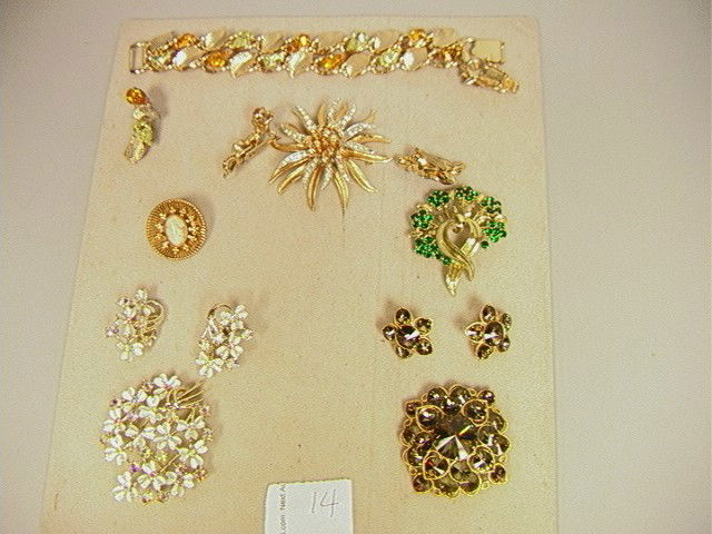 10 pcs Lot Signed Costume Jewelry. CORO inc. pins: 10 pcs Lot Signed Costume Jewelry. CORO inc. pins, bracelets, earrings. All marked Coro except one set pin & earrings marked COROCRAFT.-- Dimensions: --- US Shipping charge: $7