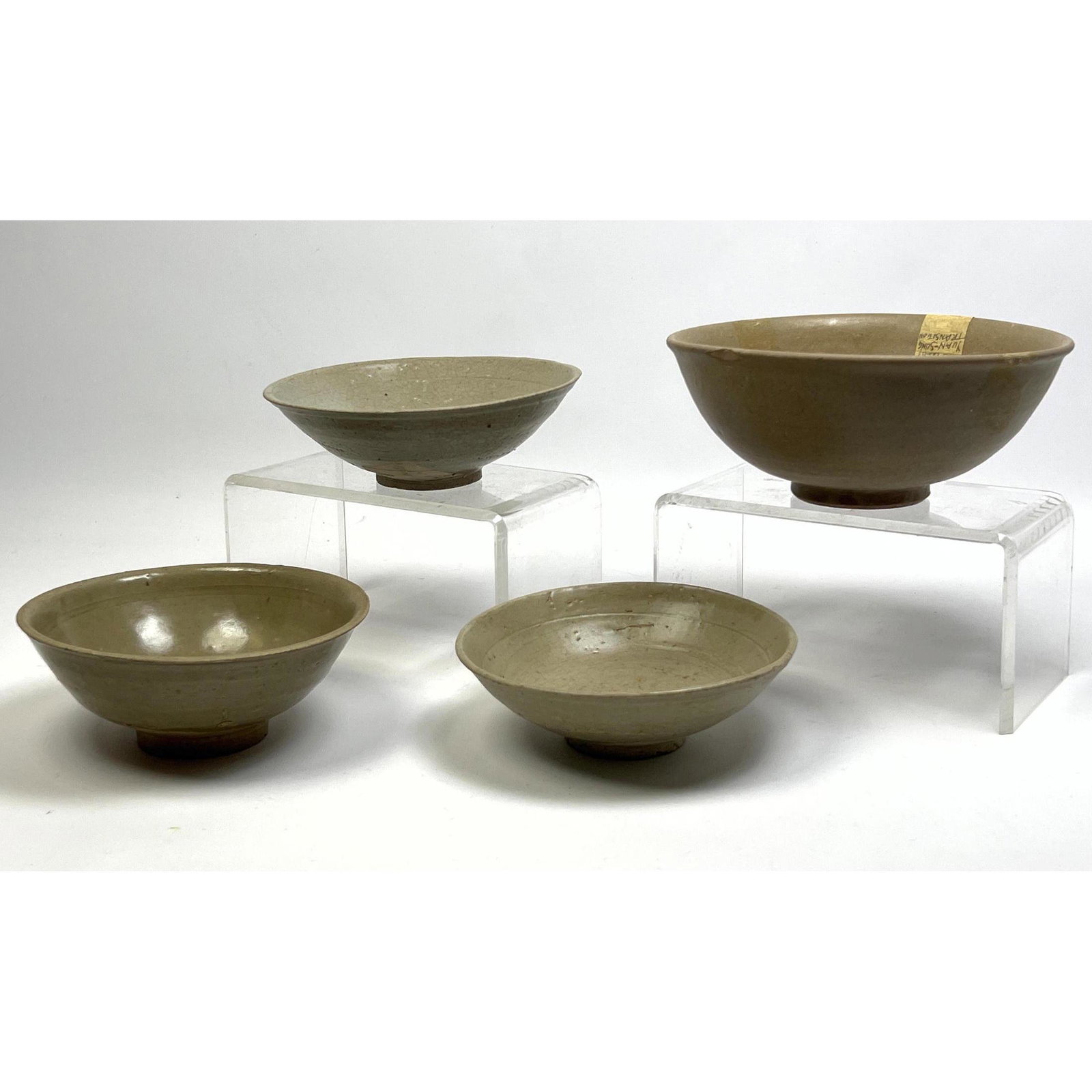 4pcs Chinese Bowls. Yaun Sung,Ming. H 2 x W 6.5 x D 6. (1 of 19)
