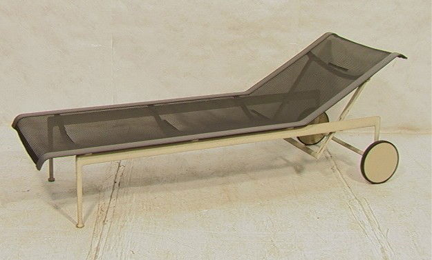 RICHARD SCHULTZ Chaise Lounge. Grey Mesh Fabric o: RICHARD SCHULTZ Chaise Lounge. Grey Mesh Fabric on White Painted Frame.-- Dimensions: H: 27 inches: W: 76 inches --- Condition (General): Some wear to feet. A few small holes to webbing. Please contac