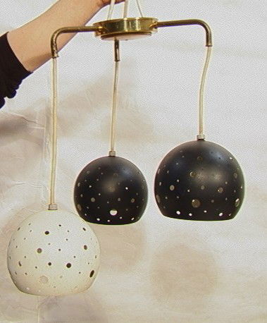 Lightolier style Celestial Three Ball Light Fixtu: Lightolier style Celestial Three Ball Light Fixture with Brass Ceiling Mount.-- Dimensions: H: 23 inches: W: 21 inches --- Condition (General): Pitting to brass mount. Scratches to ball shades Please