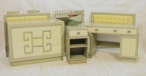 KITTINGER Mandarin 6 pc. Bedroom Set. Low Chest,: KITTINGER Mandarin 6 pc. Bedroom Set. Low Chest, Vanity, Nitestand, Mirror and 2 Twin Beds. Original Aqua Paint. Kittinger Tags.-- Dimensions: --- Condition (General): Overall wear & scratches. Veneer