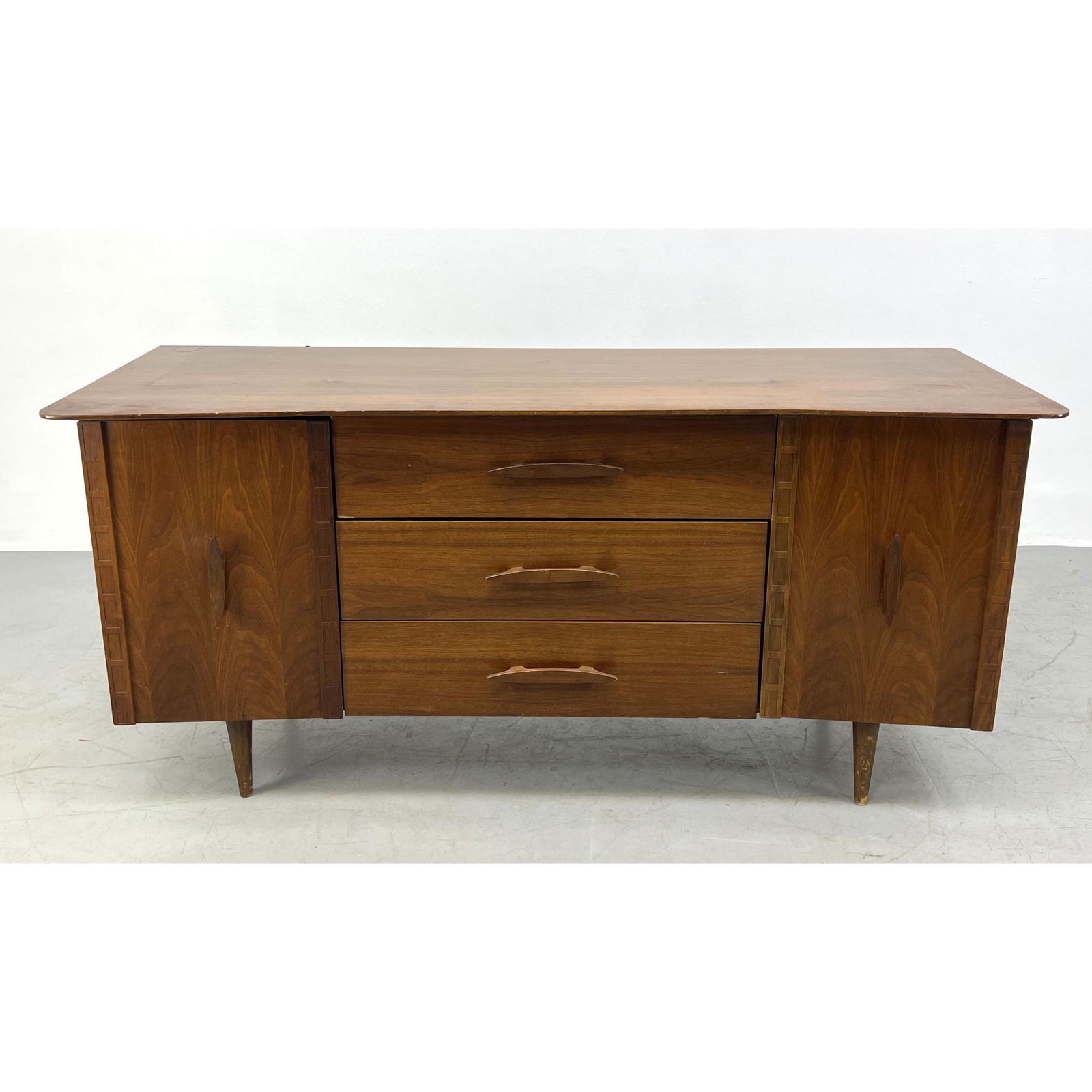 American Modern Walnut Sideboard Credenza Cabinet. (1 of 15)