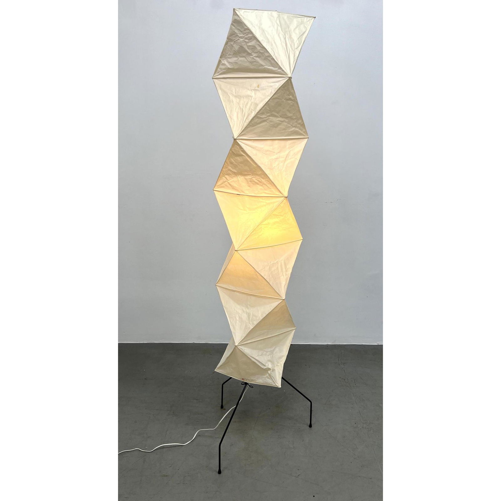 Tall Isamu Noguchi Akari Tripod Floor Lamp W Rice Paper Shade