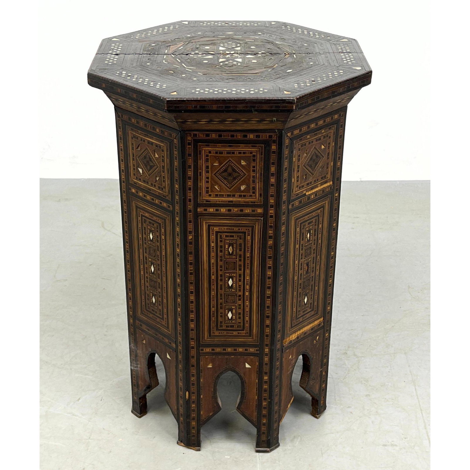 Syrian Inlaid Occasional Table Stand. (1 of 15)