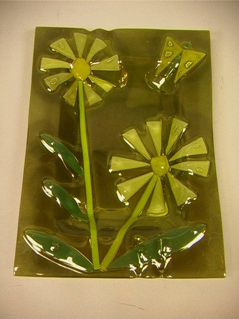 MICHAEL HIGGINS Fused Glass Tray. Flower & Butter: MICHAEL HIGGINS Fused Glass Tray. Flower & Butterfly Image. Signed Higgins-- Dimensions: H: 14 inches: W: 9.5 inches --- Condition (General): Excellent condition. Please contact us with specific quest